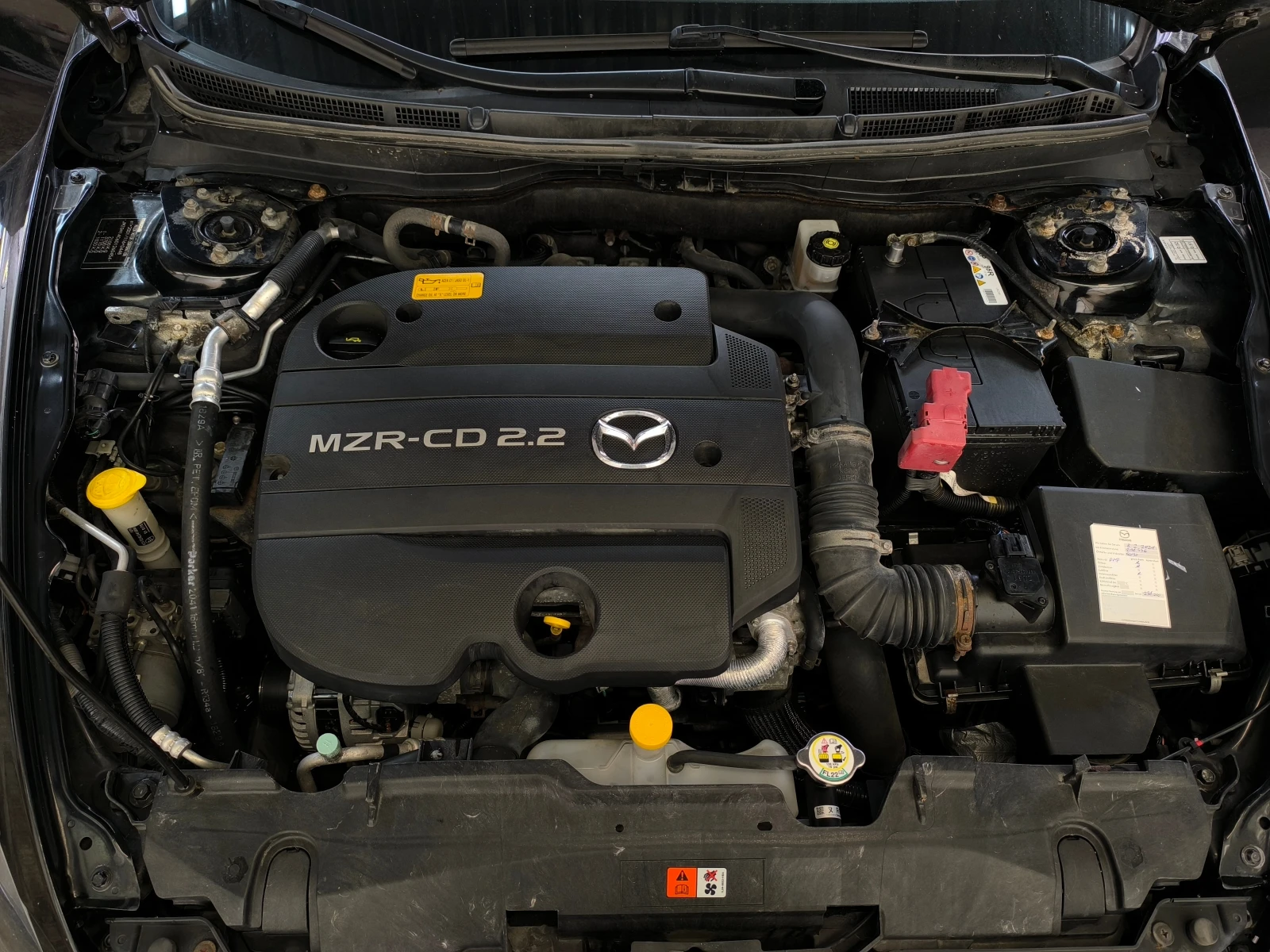 Mazda 6 -2.2MZR-CD-125кс-6 скорости-КЛИМАТРОНИК-ОТЛИЧНА-, снимка 16 - Автомобили и джипове - 54911071