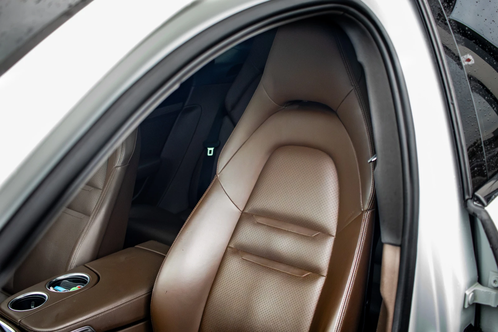 Porsche Panamera * 971 4S* Pano* Matrix* Distronic* Navi* BOSE* , снимка 11 - Автомобили и джипове - 55323764
