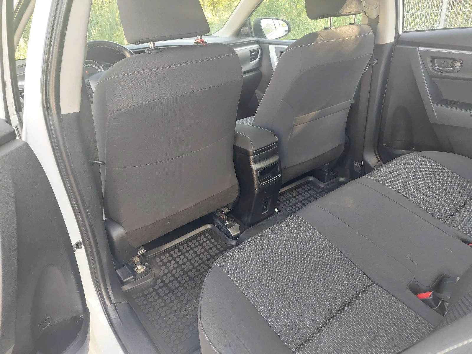 Toyota Corolla, снимка 8 - Автомобили и джипове - 55381649