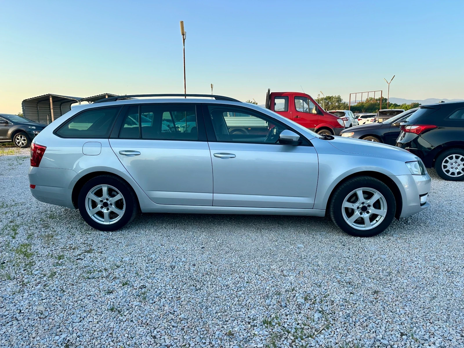 Skoda Octavia Германия, снимка 8 - Автомобили и джипове - 55535417