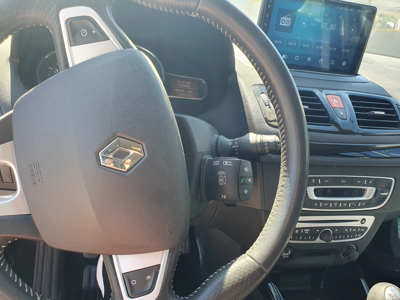 Renault Megane Grandtour, снимка 7 - Автомобили и джипове - 55631572