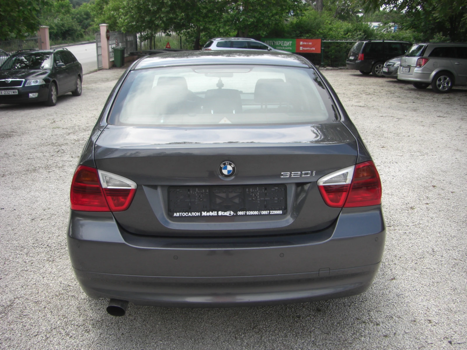 BMW 320 i 6ck. 150k.c, снимка 4 - Автомобили и джипове - 55688539