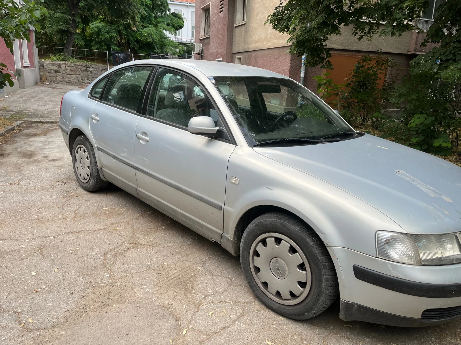 VW Passat 1.6, ����� | Mobile.bg � ����������� 2