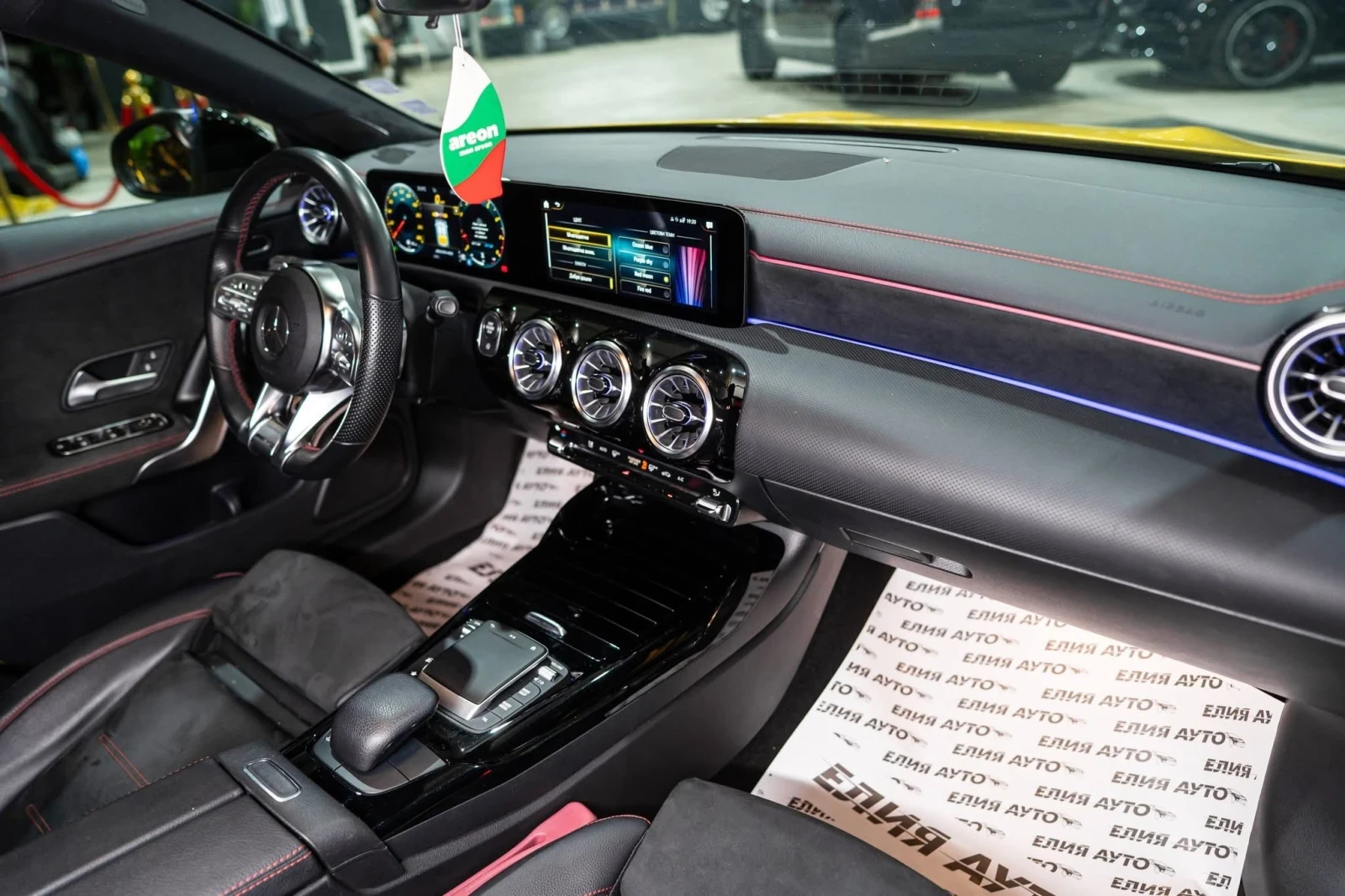 Mercedes-Benz CLA 350 AMG, снимка 7 - Автомобили и джипове - 55754940