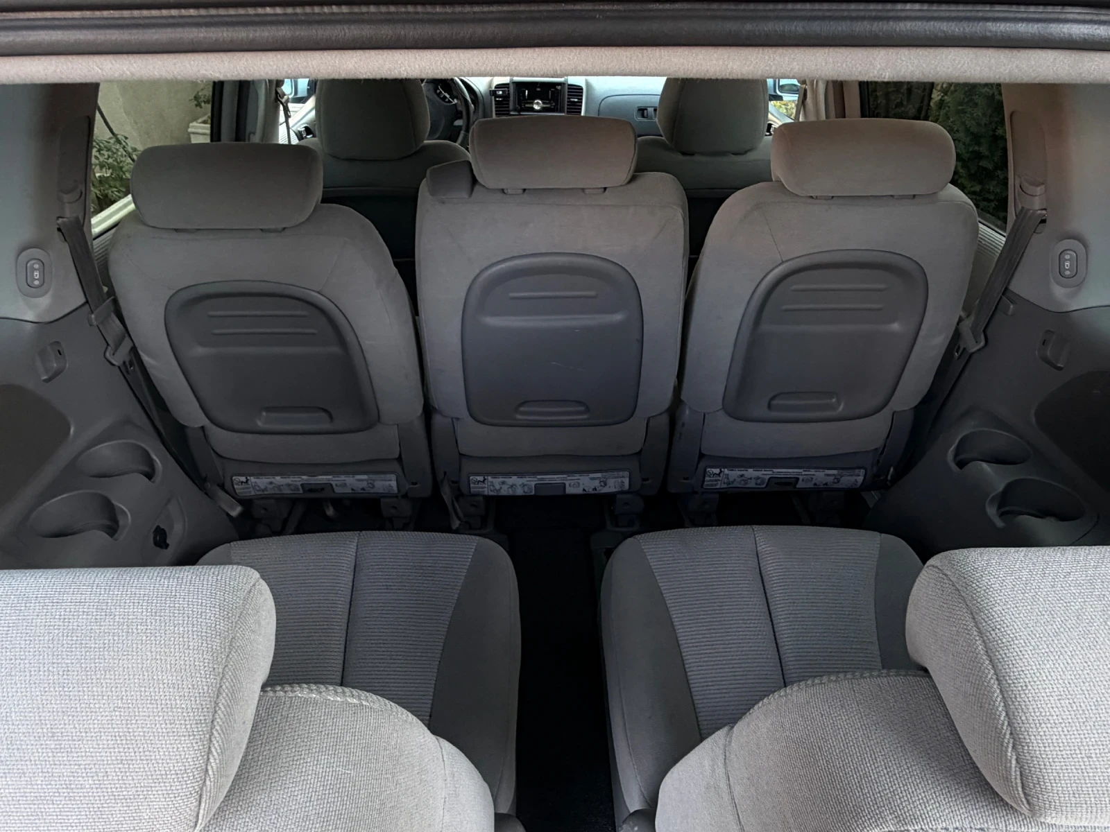 Kia Carnival Kia Carnival 2.9 CRDI 185kc, снимка 6 - Автомобили и джипове - 55793794