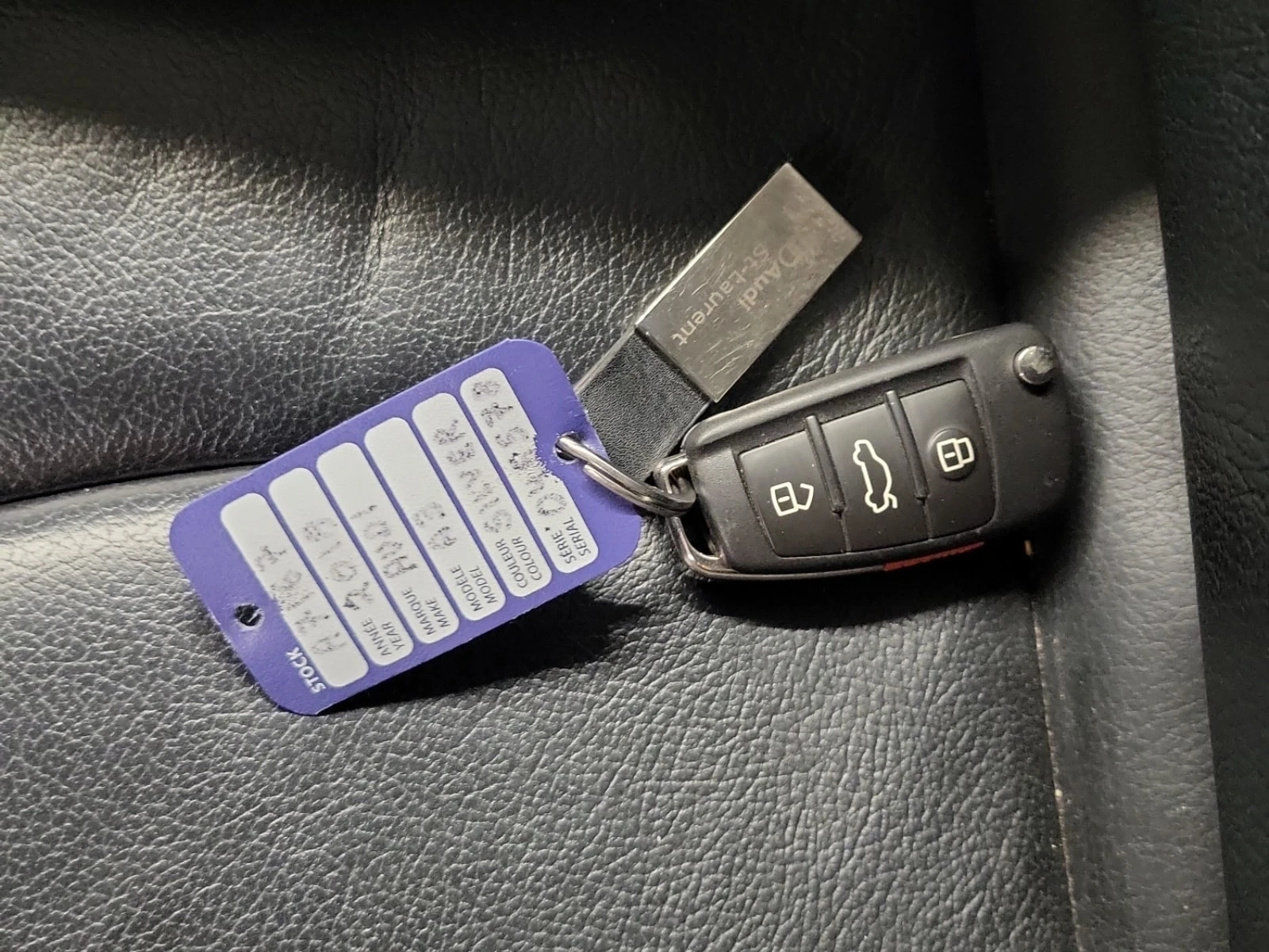 Audi A3  TECHNIK / PANO / ���������� | Mobile.bg � ����������� 9