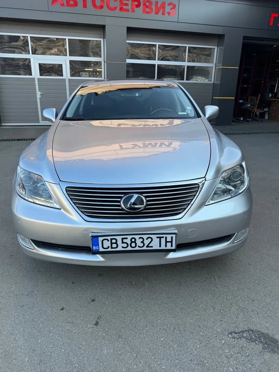 Lexus LS 460, снимка 2 - Автомобили и джипове - 56669846