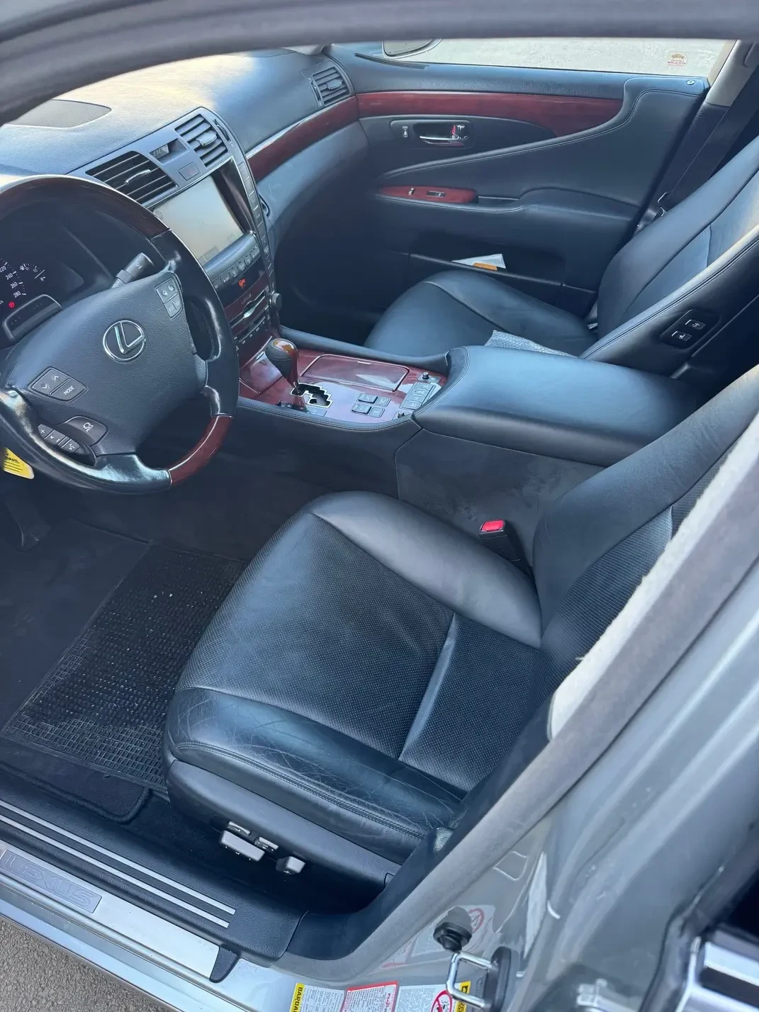 Lexus LS 460, снимка 9 - Автомобили и джипове - 56669846