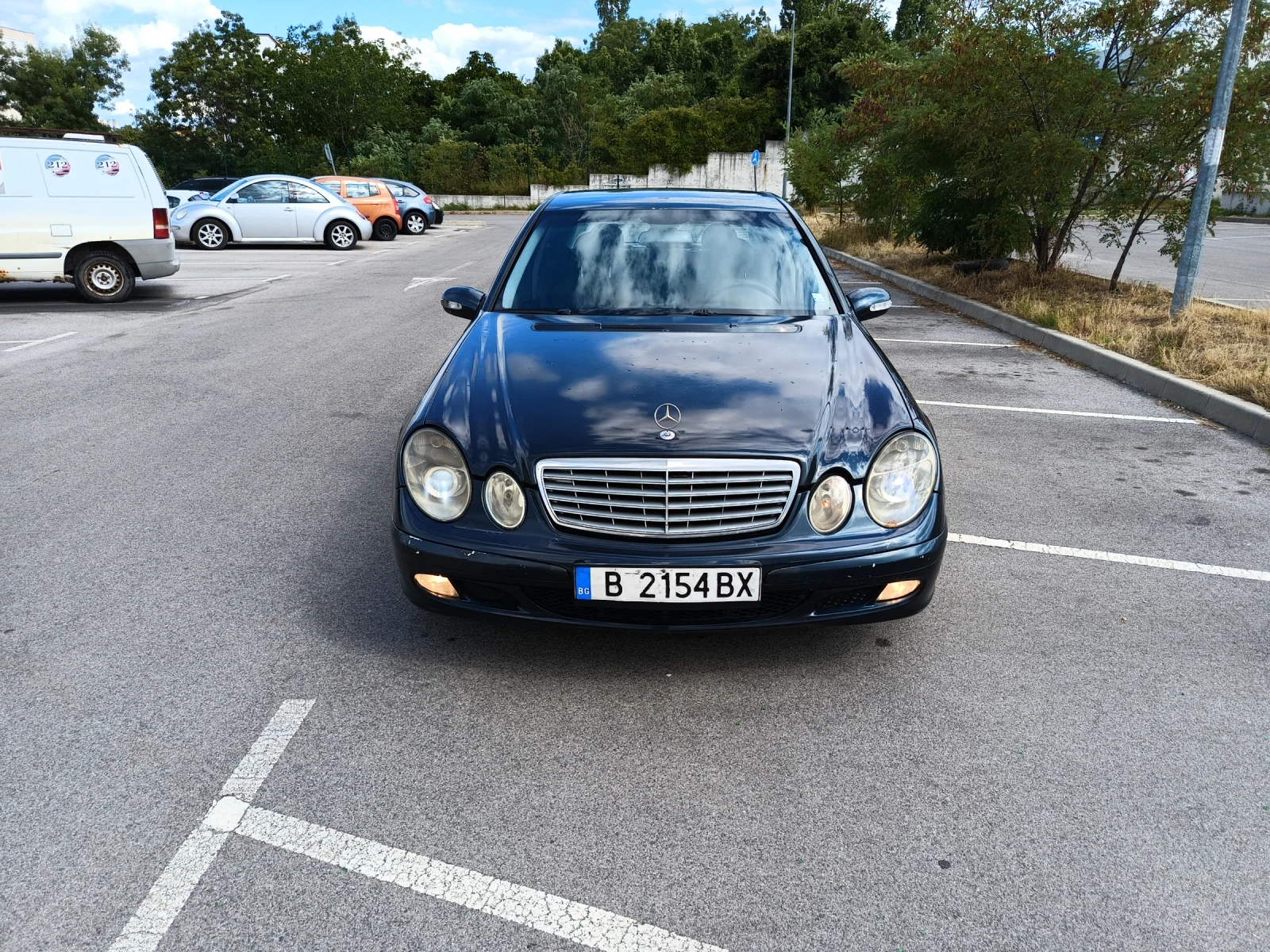 Mercedes-Benz E 220, снимка 7 - Автомобили и джипове - 56730492