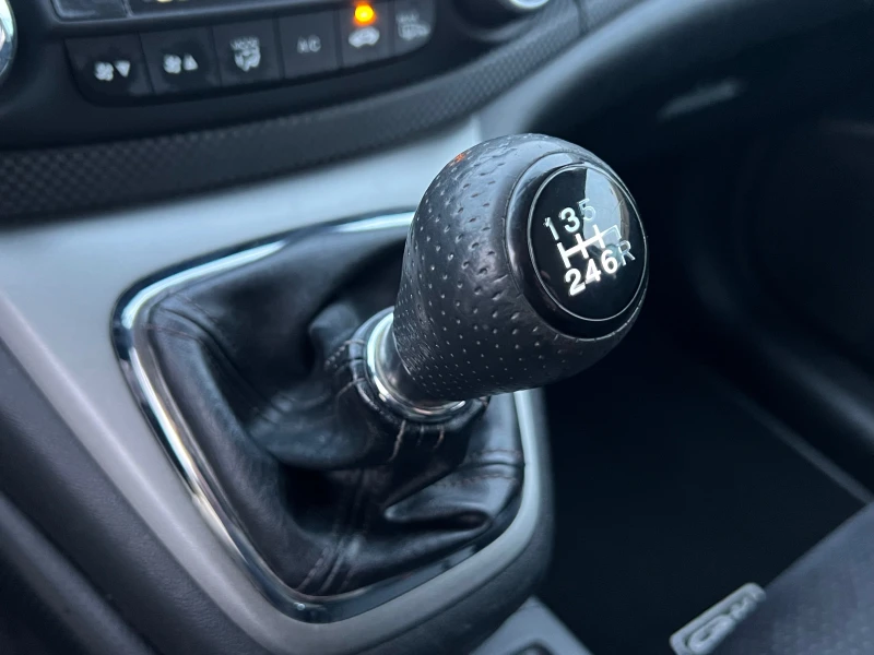 Honda Cr-v 2.0I-VTEC, COMFORT, ИТАЛИЯ, 159000км-ПЪЛНА СЕРВИЗН, снимка 13 - Автомобили и джипове - 52727169