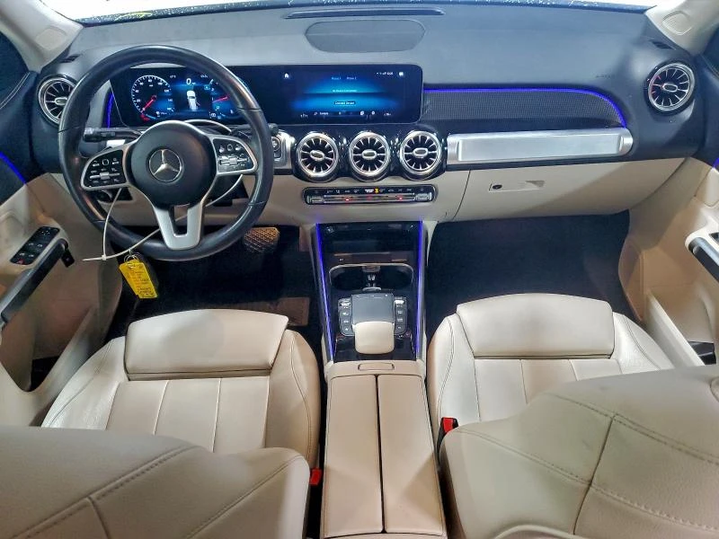 Mercedes-Benz GLB 250 4MATIC* ДИСТРОНИК* 360* ПОДГРЕВ* , снимка 8 - Автомобили и джипове - 53287504