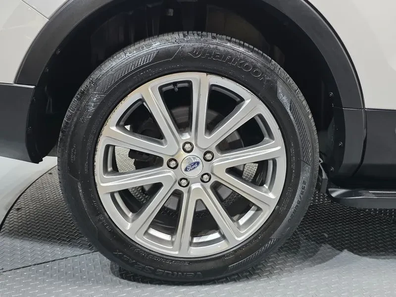 Ford Explorer 2.3 AWD, снимка 5 - Автомобили и джипове - 54351866