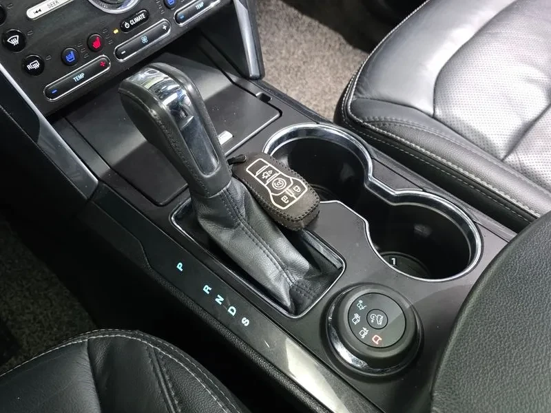 Ford Explorer 2.3 AWD, снимка 9 - Автомобили и джипове - 54351866