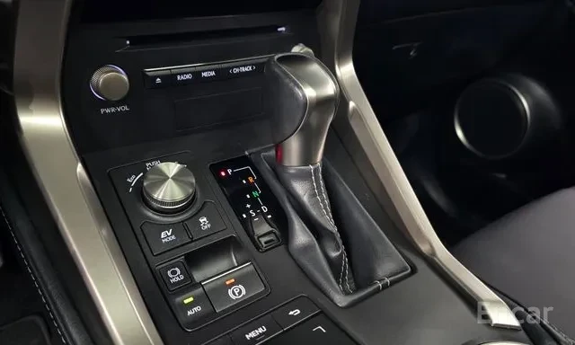 Lexus NX 300h SUPREME | КАМЕРА | ПОДГРЕВИ | ШИБИДАХ | , снимка 9 - Автомобили и джипове - 55597823