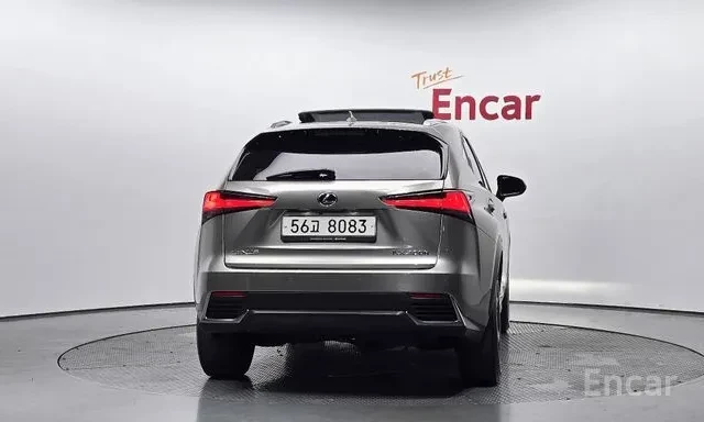 Lexus NX 300h SUPREME | КАМЕРА | ПОДГРЕВИ | ШИБИДАХ | , снимка 4 - Автомобили и джипове - 55597823