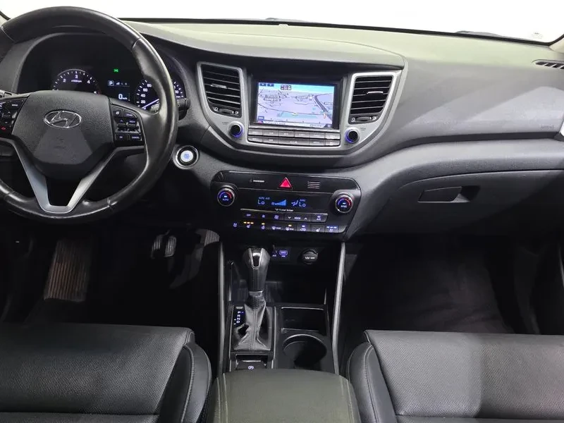 Hyundai Tucson 2.0 2Wd Premium | Mobile.bg � ����������� 7