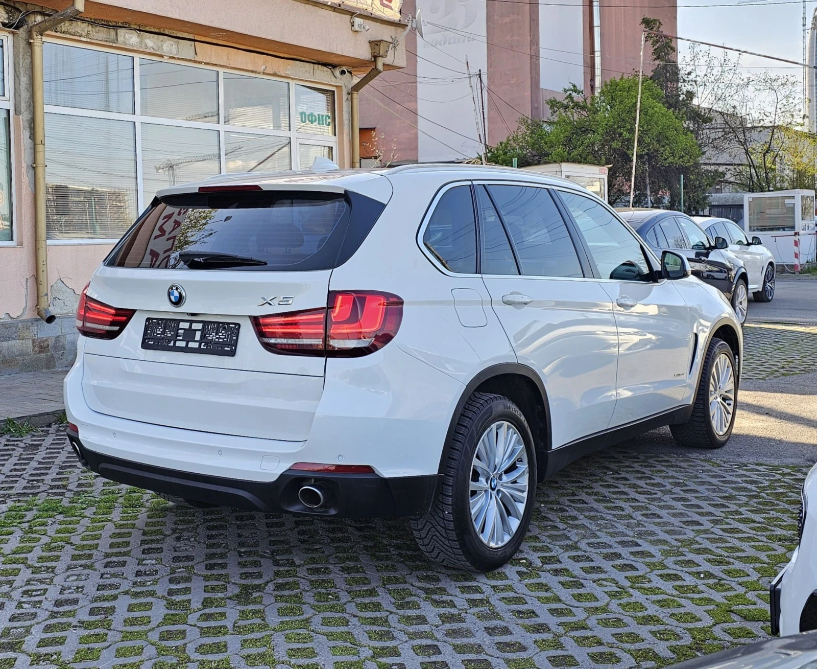 BMW X5 3.0d xDrive 258к.с. Камера LED  - изображение 6