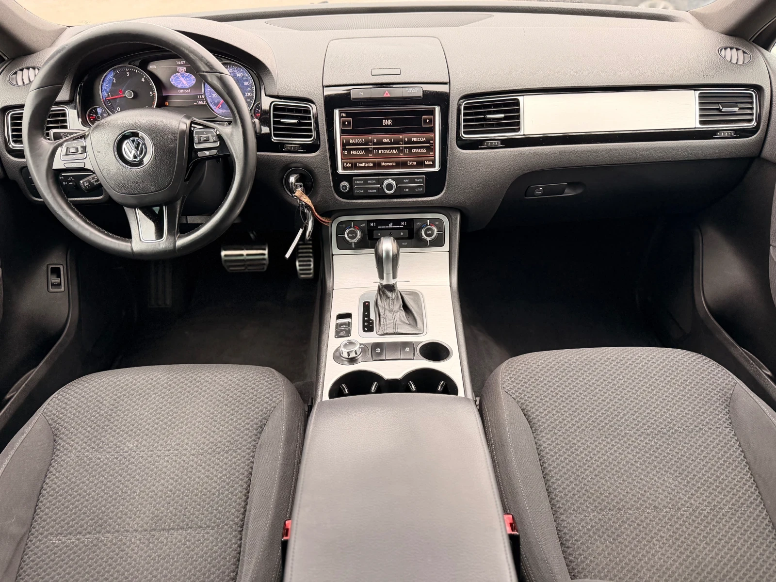 VW Touareg 3.0 TDI V6 239kc  | Mobile.bg � ����������� 12