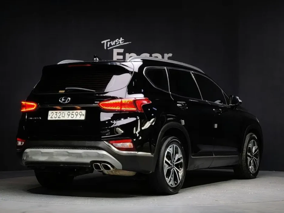 Hyundai Santa fe  2.0 Diesel 4Wd Prestige, снимка 2 - Автомобили и джипове - 54633455