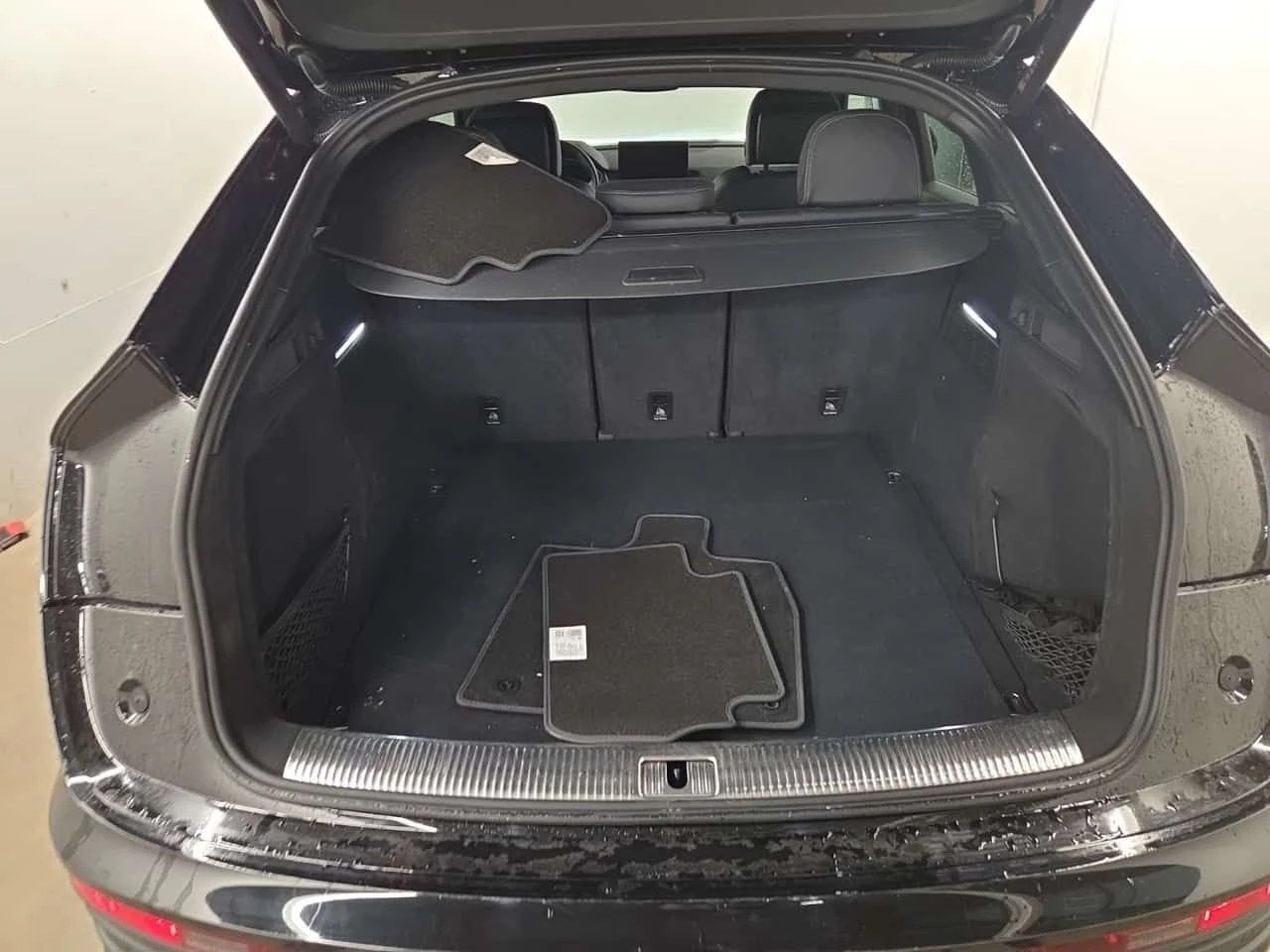 Audi Q5 Sportback * TECHNIK * CARFAX * Без инциденти * , снимка 15 - Автомобили и джипове - 54676420