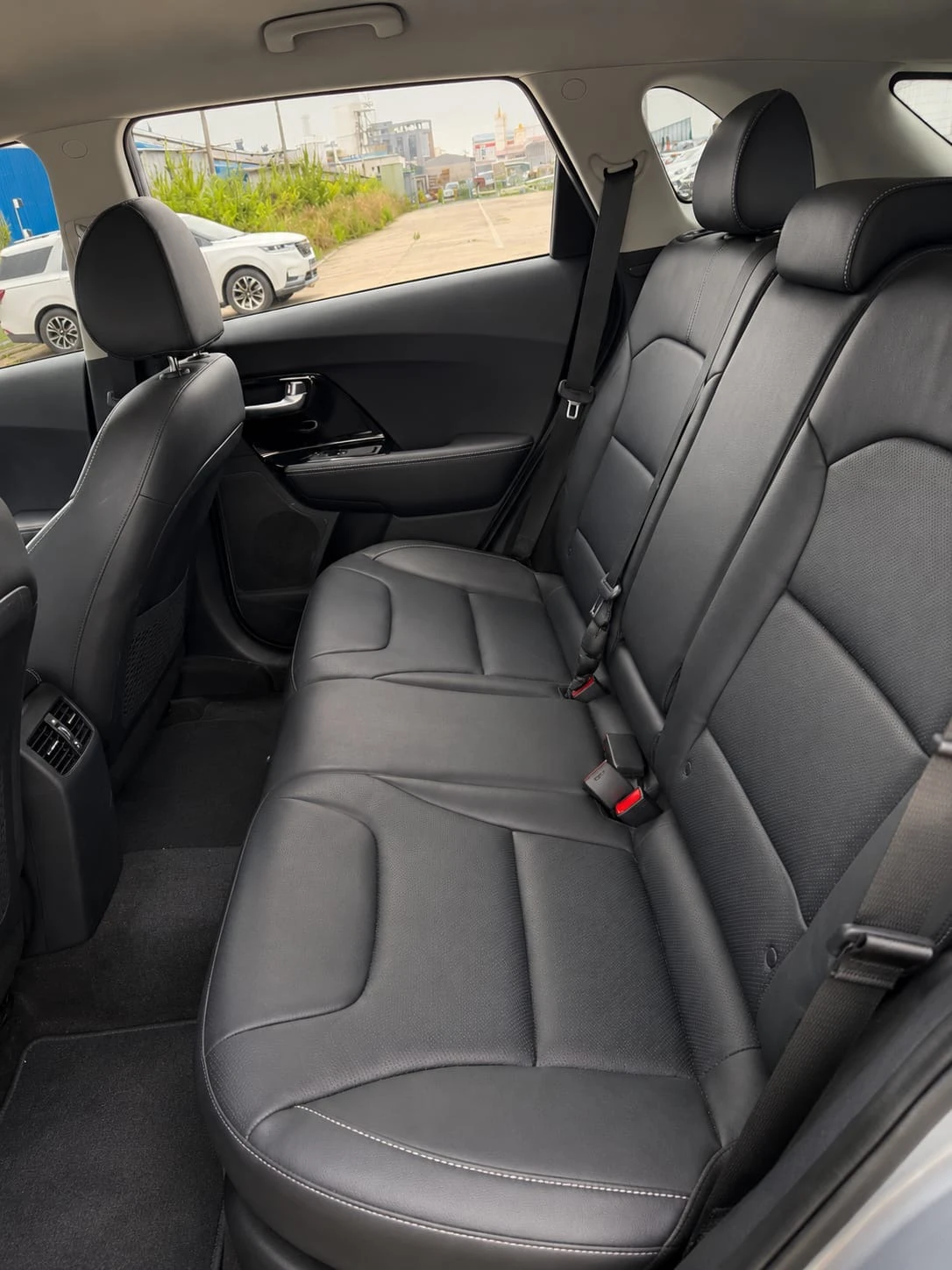 Kia Niro 64 kW - 70 бр. ОЧАКВАН ВНОС, снимка 8 - Автомобили и джипове - 54980168