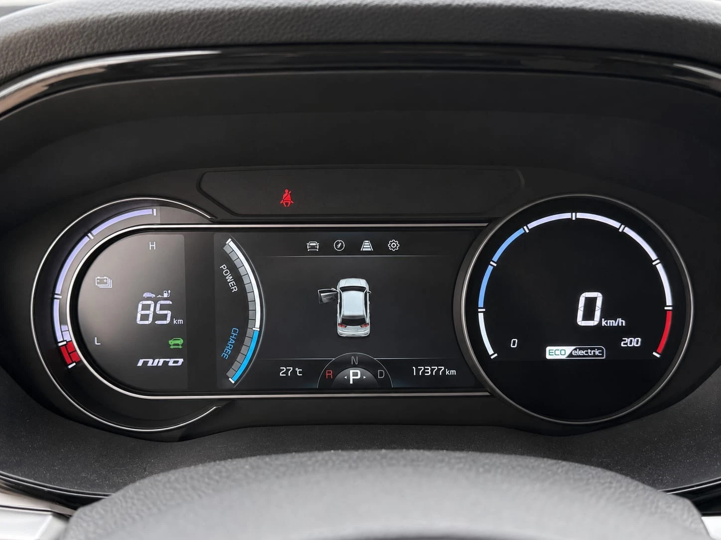 Kia Niro 64 kW - 70 бр. ОЧАКВАН ВНОС, снимка 9 - Автомобили и джипове - 54980168