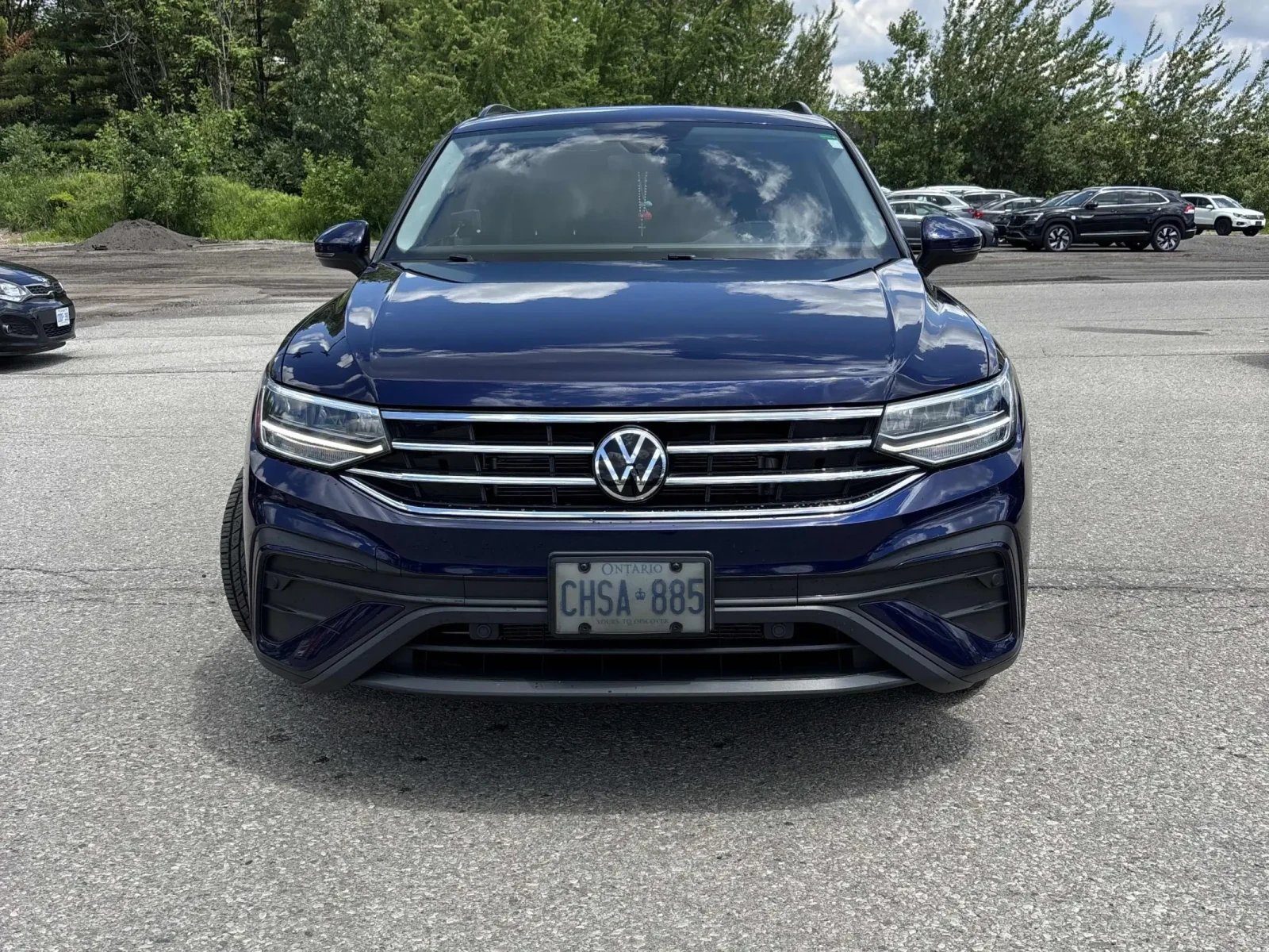 VW Tiguan Comfortline/2 КЛЮЧА/ПАНОРАМА/ПОДГРЕВИ/CARFAX, снимка 2 - Автомобили и джипове - 55073932