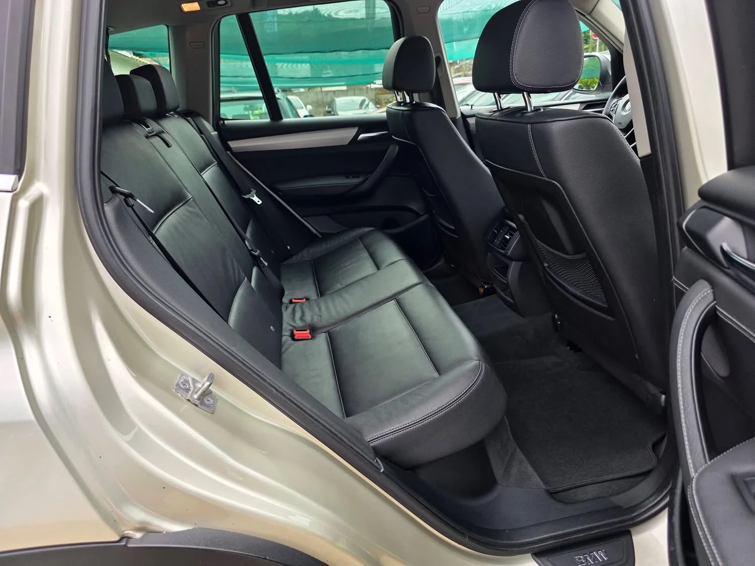BMW X3 2.0D 184K.C. / АВТОМАТ / НАВИ / КОЖА / ТЕМПОМАТ, снимка 9 - Автомобили и джипове - 55215563