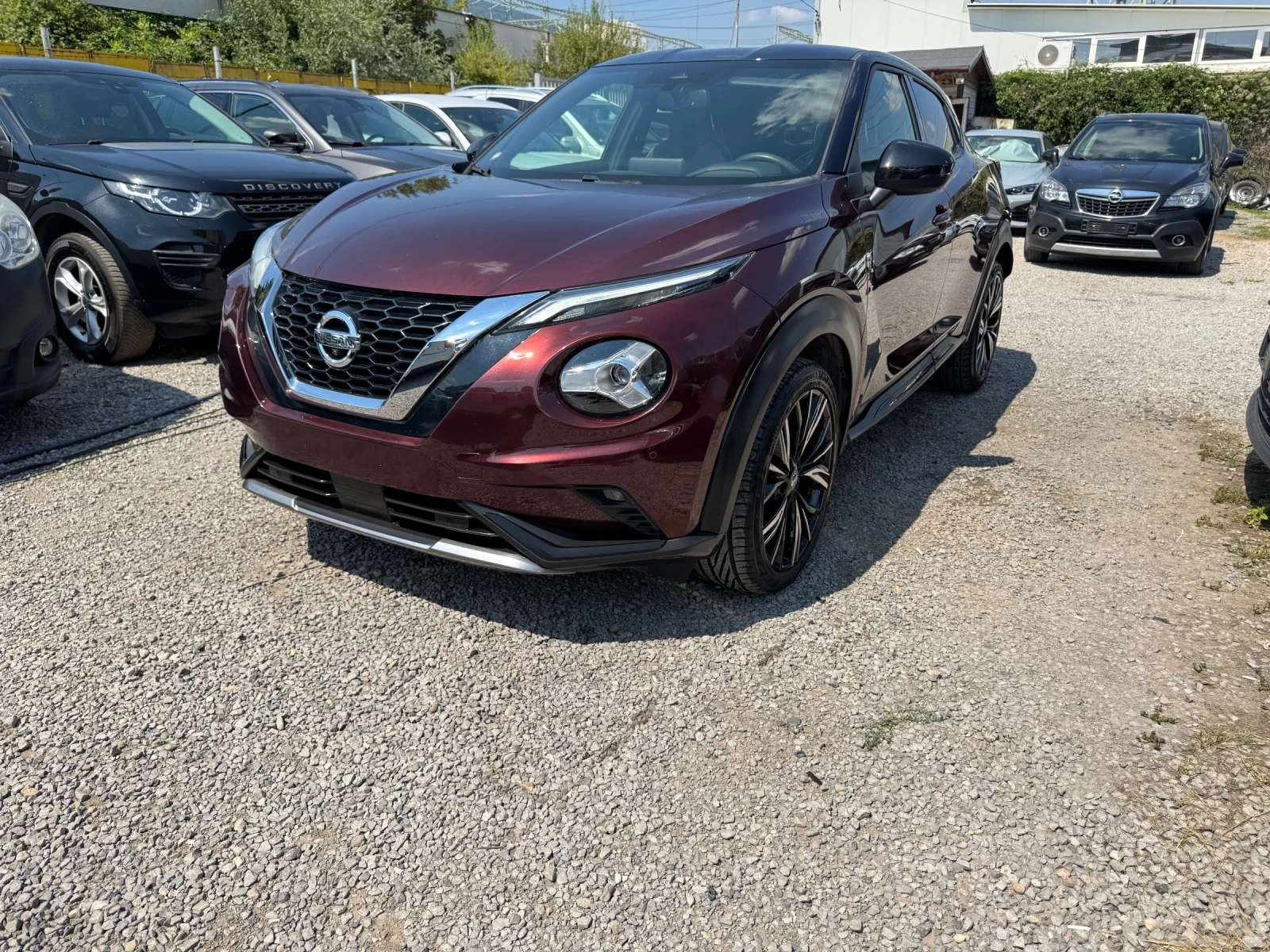 Nissan Juke КАМЕРИ 360* КОЖА* NAVI* LED* 93000km* DISTRONIK* Л, снимка 16 - Автомобили и джипове - 55587796