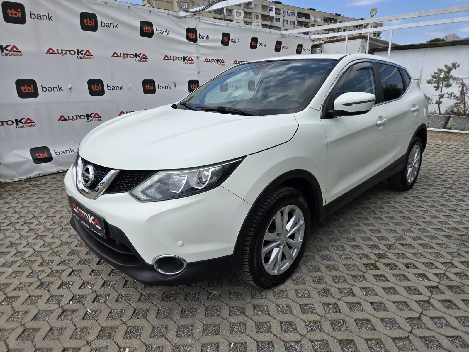 Nissan Qashqai 1.5DCI-110кс= 6СКОРОСТИ= 149.000km= NAVI= КСЕНОН, снимка 6 - Автомобили и джипове - 55740096