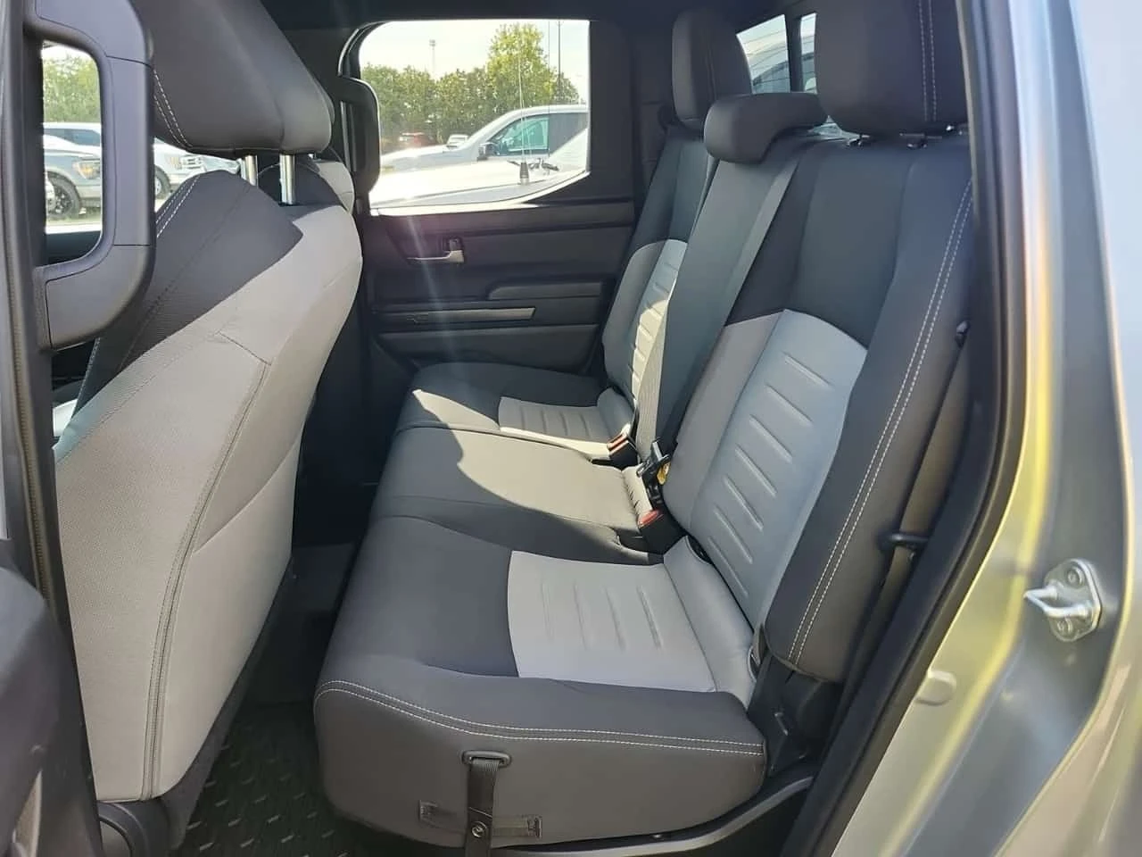 Toyota Tacoma * 4x4 Double Cab Auto Crew Cab Std Bed * CARFAX *  | Mobile.bg � ����������� 11