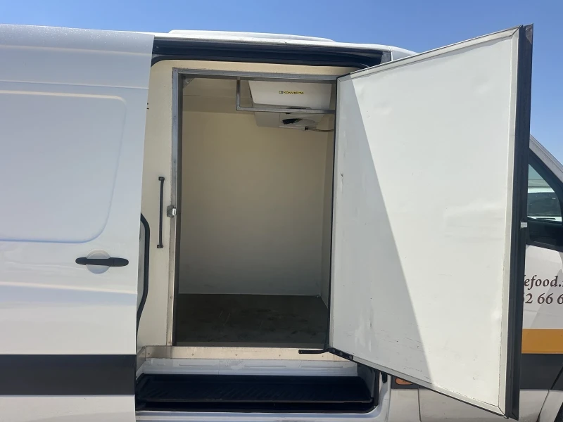 VW Crafter ХЛАДИЛЕН, снимка 13 - Бусове и автобуси - 51023132