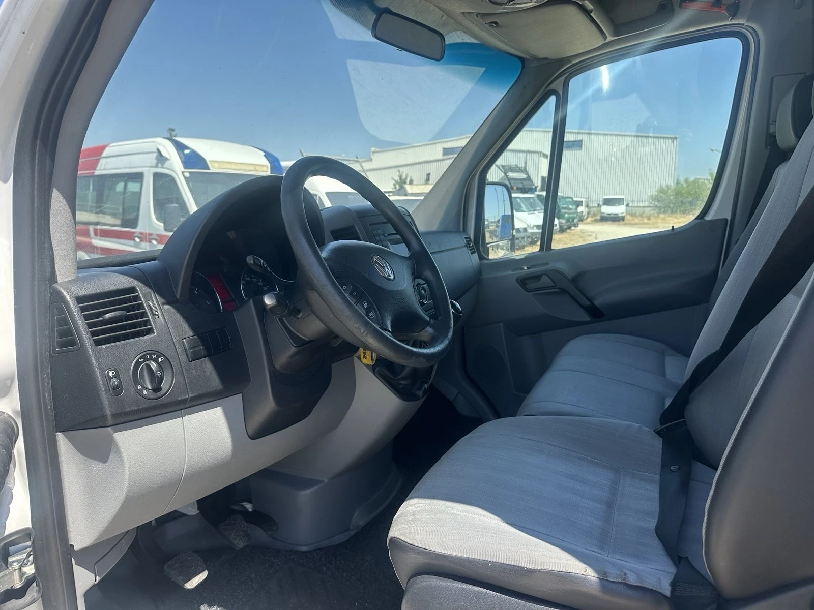 VW Crafter  | Mobile.bg   14