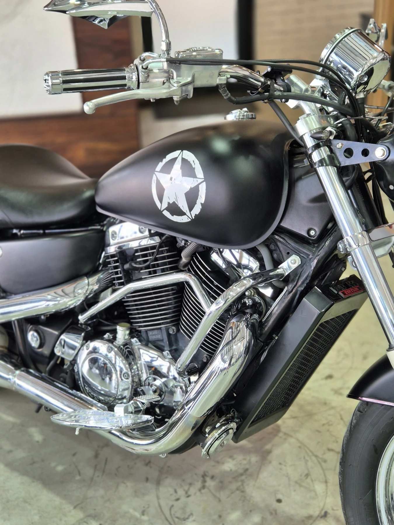 Honda Shadow VT1100 C2 Категория А2!!! Нов внос ШВЕЙЦАРИЯ! ТОП!, снимка 9 - Мотоциклети и мототехника - 55190542