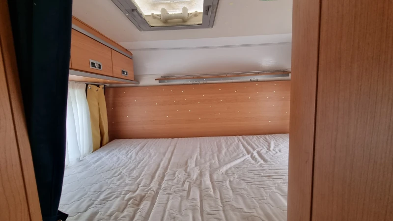 Кемпер Weinsberg Orbiter    Внос от Швейцария , снимка 10 - Каравани и кемпери - 51071638