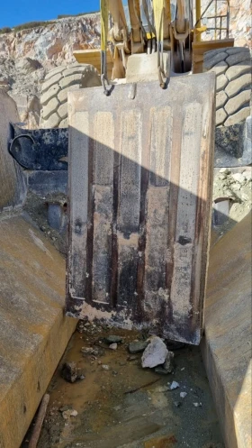 Резервни части за челни трошачки, снимка 2