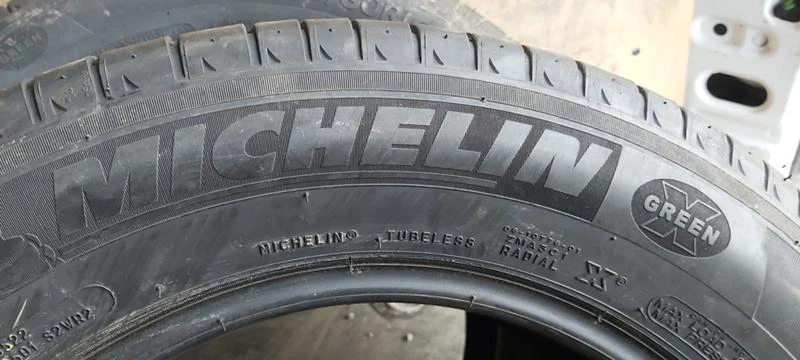 Гуми Летни 215/60R16, снимка 4 - Гуми и джанти - 31352041