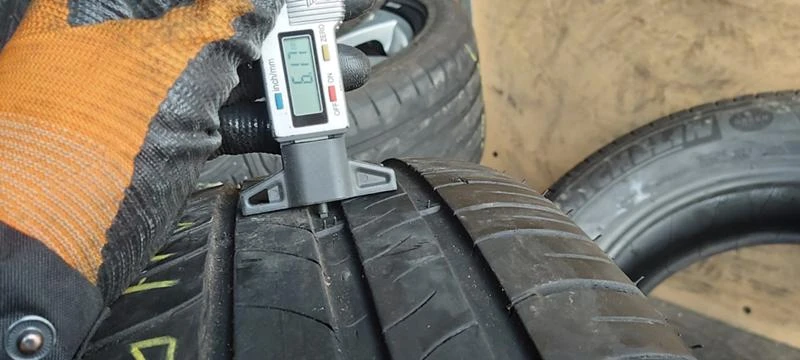 Гуми Летни 215/60R16, снимка 7 - Гуми и джанти - 31352041