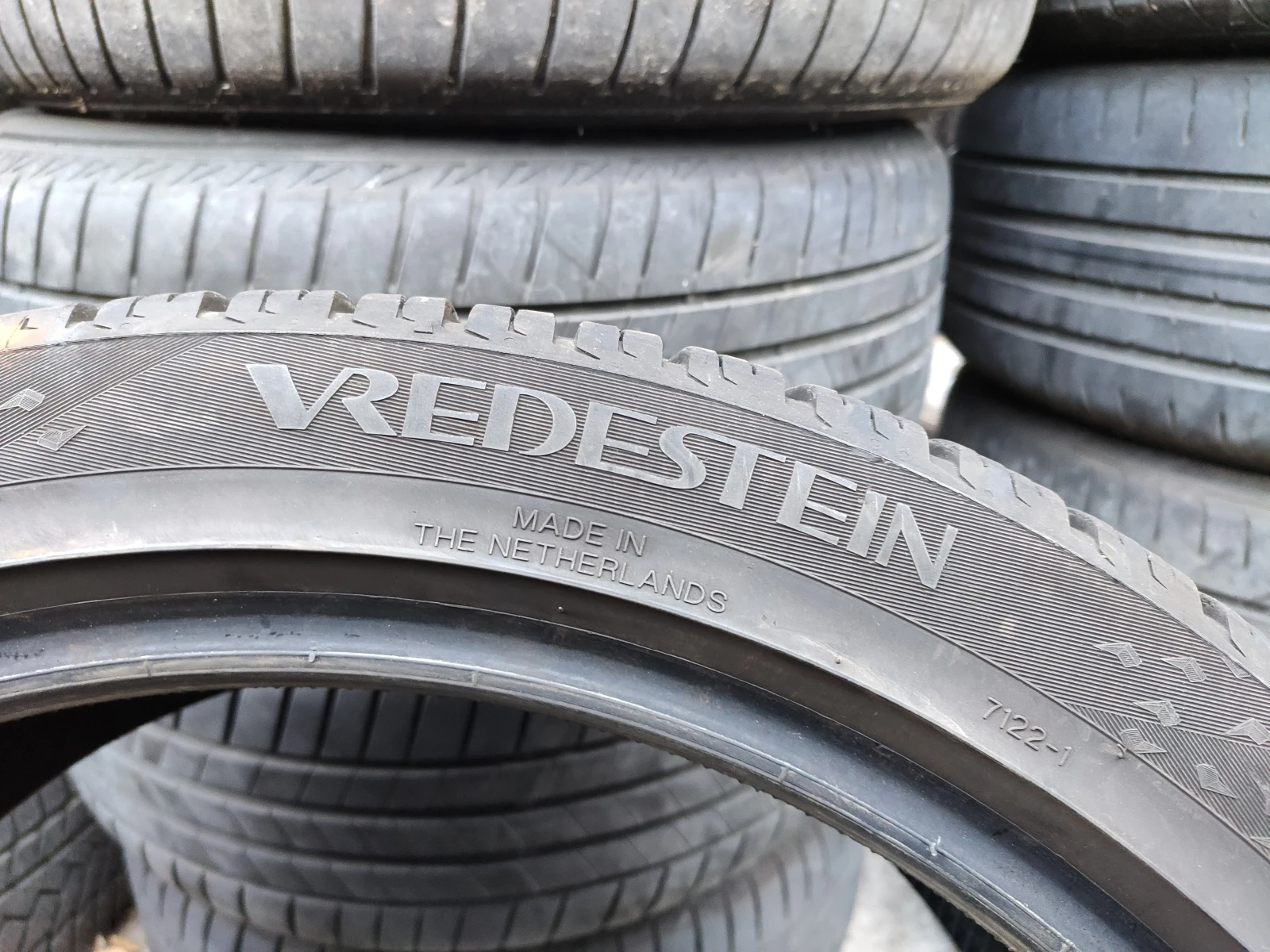  235/40R19 | Mobile.bg   7