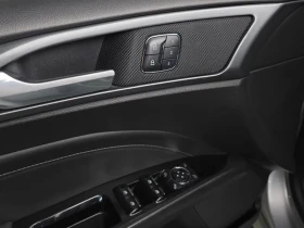 Ford Mondeo 2.0 TDCI, снимка 17