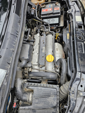 Opel Zafira 1.6 16v бензин на части , снимка 4