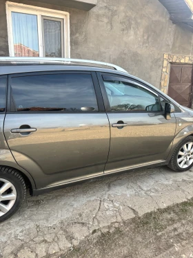 Toyota Corolla verso, снимка 4