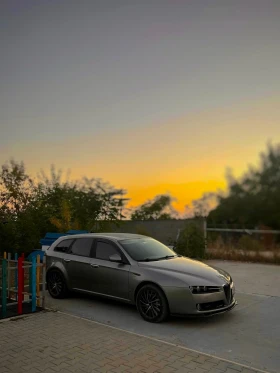 Обява за продажба на Alfa Romeo 159 sportwagon 2.4 jtdM ~13 490 лв. - изображение 1