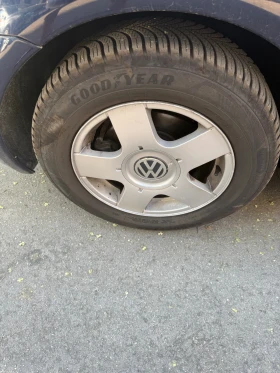 Обява за продажба на VW New beetle 1.6 i ~1 999 лв. - изображение 3