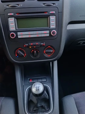 VW Golf  5 1.4 16V    | Mobile.bg    9