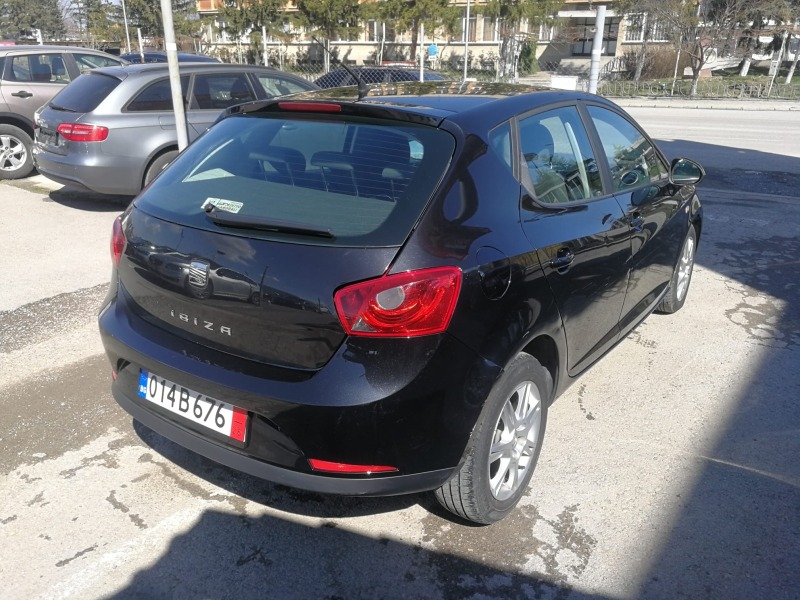 Seat Ibiza 1.6TDI 90к.с., снимка 4 - Автомобили и джипове - 44821416