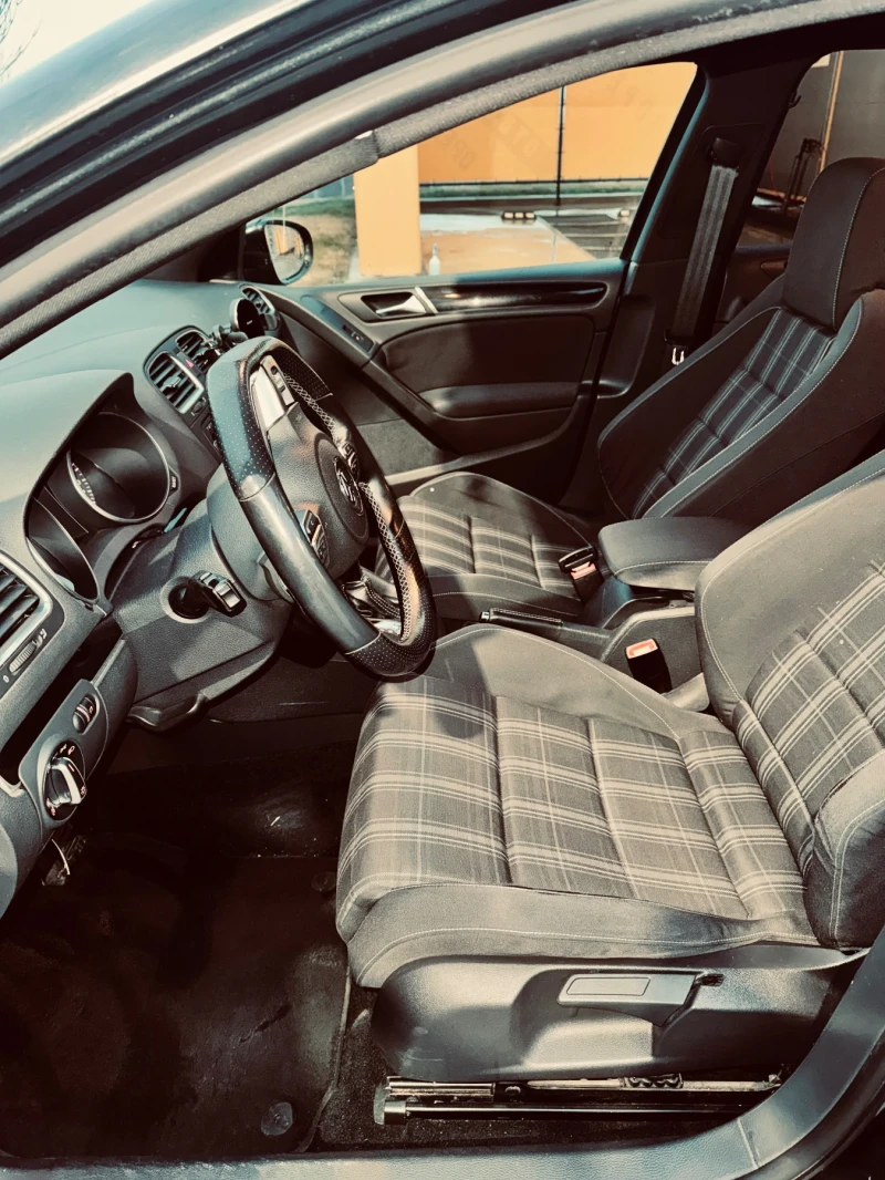 VW Golf 6 GTD, снимка 9 - Автомобили и джипове - 51811762