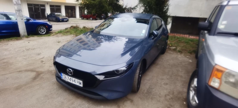 Mazda 3, снимка 11 - Автомобили и джипове - 47968003