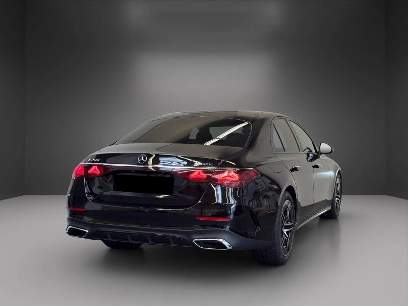 Mercedes-Benz E 200 AMG/4-MATIC/NIGHT/CAMERA/LED/DISTRONIC/, снимка 7 - Автомобили и джипове - 51623224