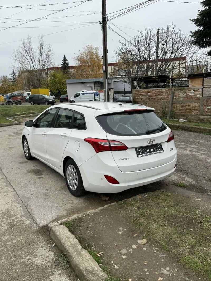 Hyundai I30 1.4crdi 90кс дизел, снимка 3 - Автомобили и джипове - 52501817